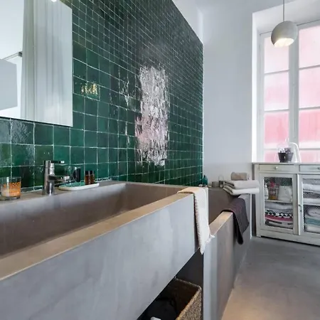 06j - Superb Duplex Loft With Ac - Sea View Apartment *