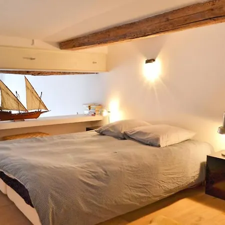 06j - Superb Duplex Loft With Ac - Sea View Apartment